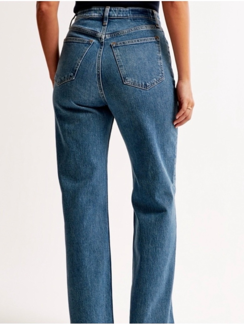 Abercrombie & Fitch 90s Relaxed Jeans Womens 28x30 Blue Dark Wash High Rise - Picture 5 of 6